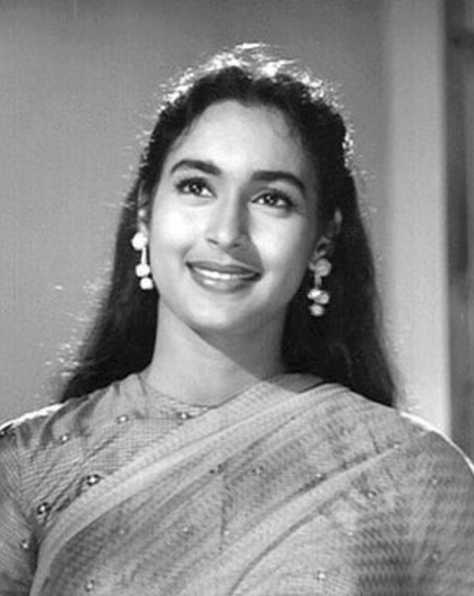 Actress Nutan-1-2-3-4-5