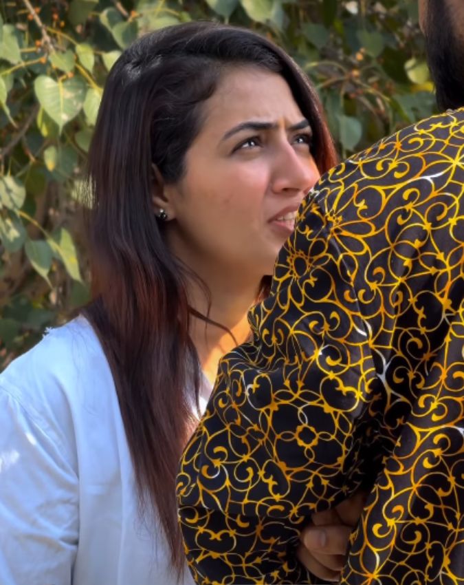 chandrika dixit -1-2-3-4-5-6