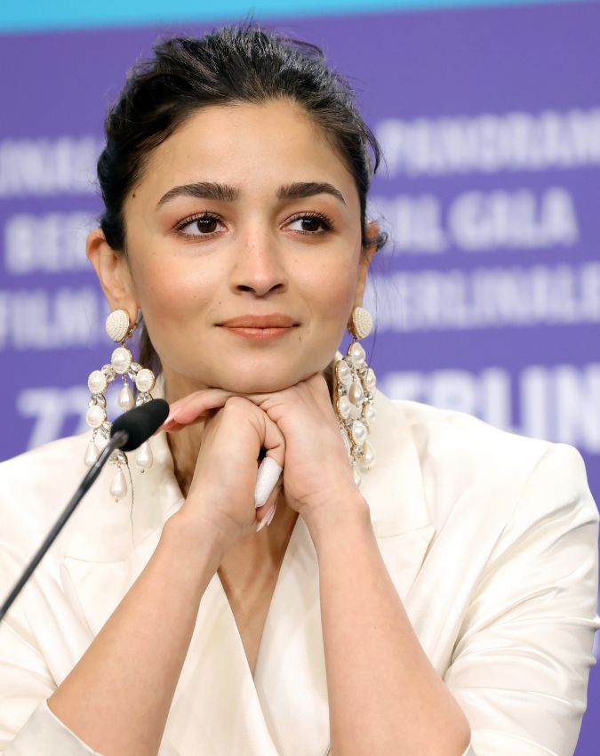 bollywood actresses education bollywood actresses education-1-2