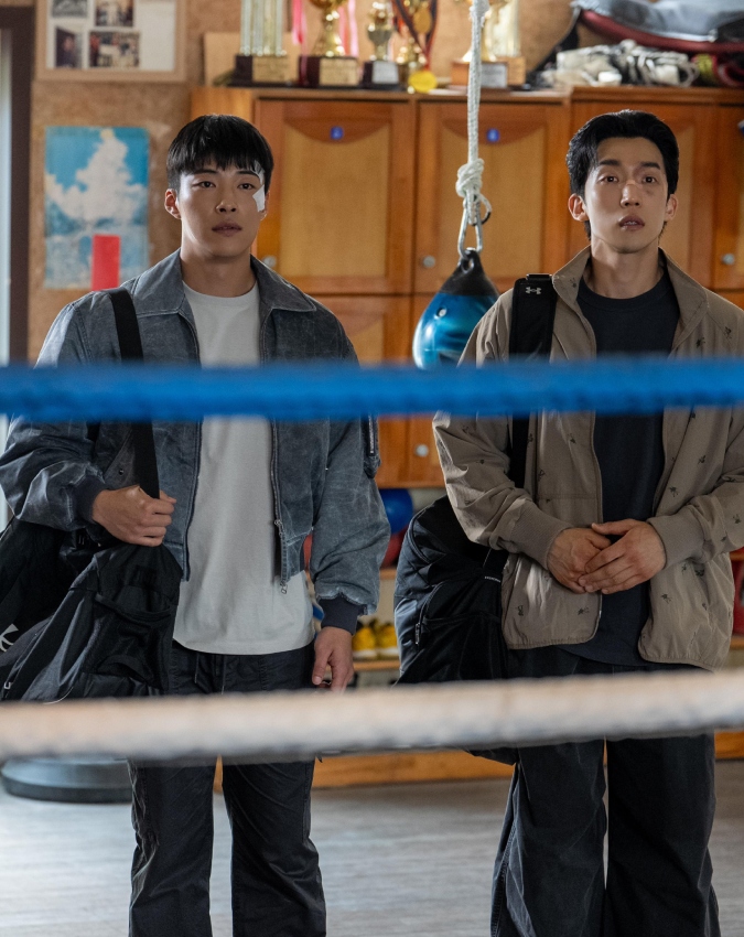 Bloodhounds season 2-1-2-3-4