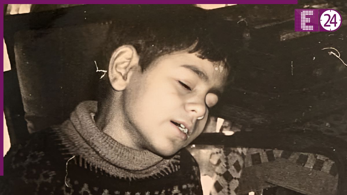 Bollywood actor Sanjay Mishra -1