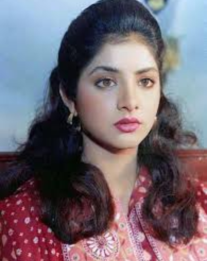 Divya Bharti (14) -1-2-3-4-5-6