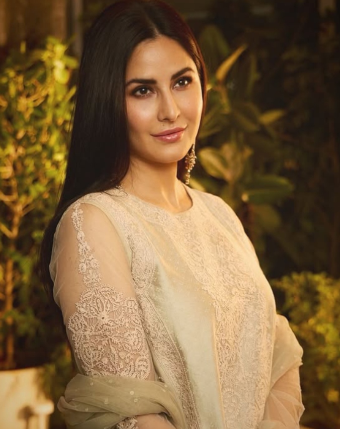 Katrina Kaif-1-2-3-4-5-6-7