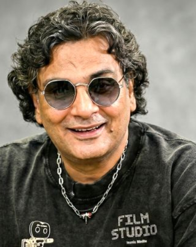 Dhurandhar-Akshaye Khanna (1) Dhurandhar-Akshaye Khanna-1-2-3-4