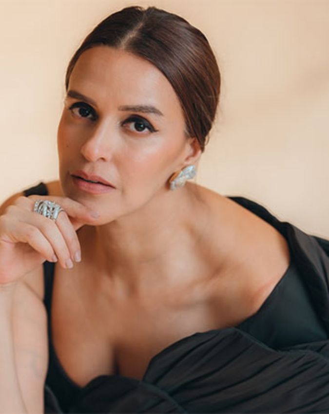 ACTRESSES GOT PREGNANT BEFORE MARRIAGE-1-2-3-4