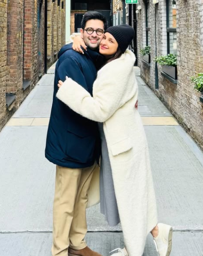 Parineeti Chopra-Raghav Chadha (3)-1-2-3