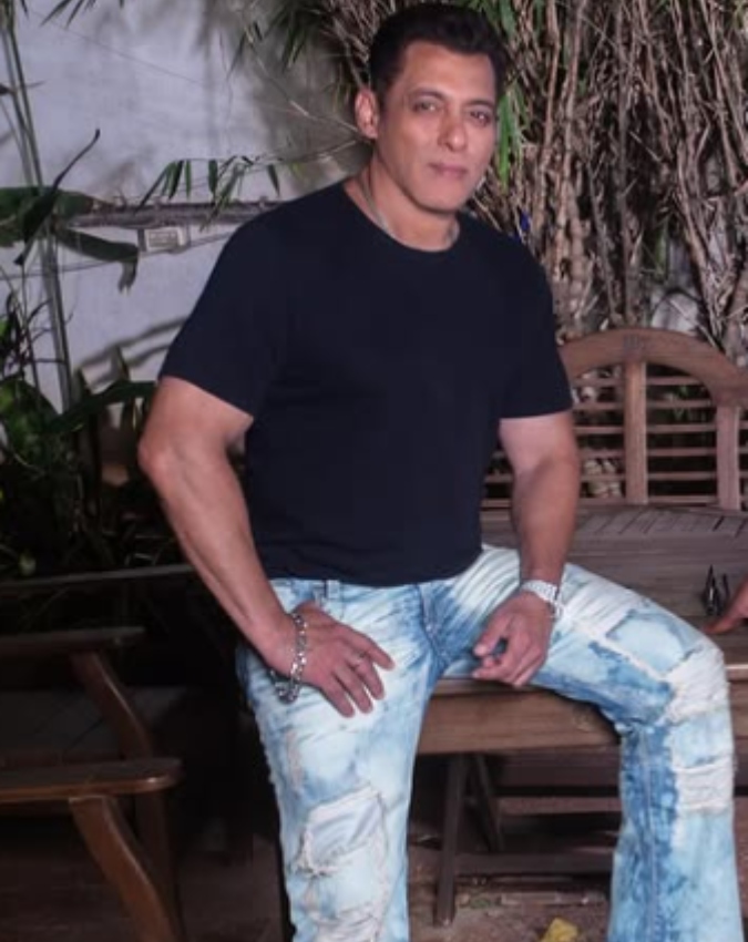 Vivek Oberoi-Salman Khan-1-2-3