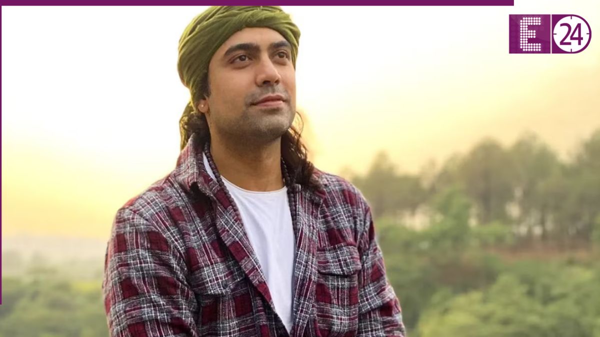 Singer Jubin Nautiyal marries childhood sweetheart