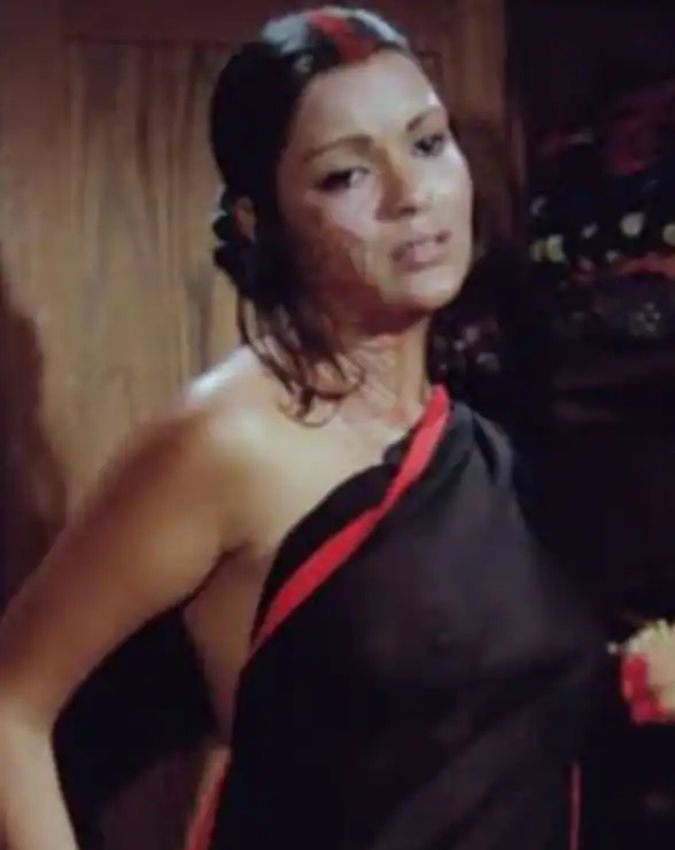 Zeenat Aman-1-2-3-4-5-6