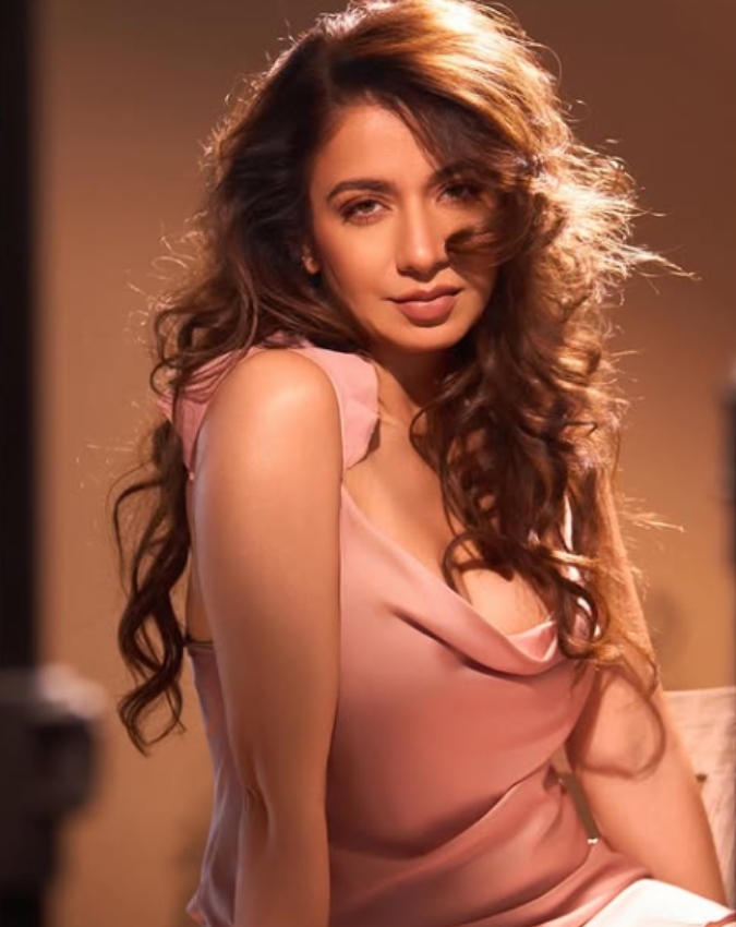 jasmine sandlas-1-2-3-4