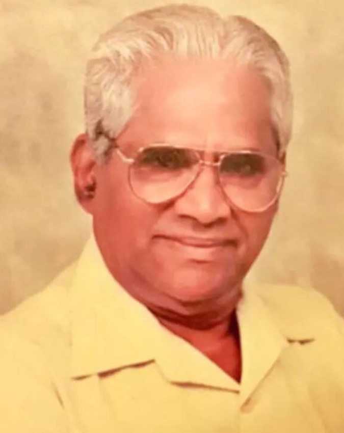 suniel shetty childhood photos -1-2-3-4-5