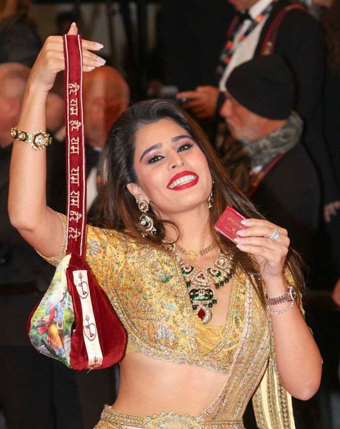 Artist Aarti Khetarpal-1-2-3-4