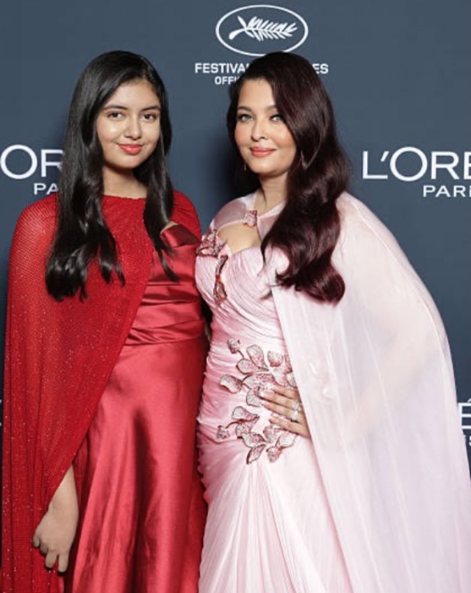 Aishwarya Rai-1-2-3-4-5