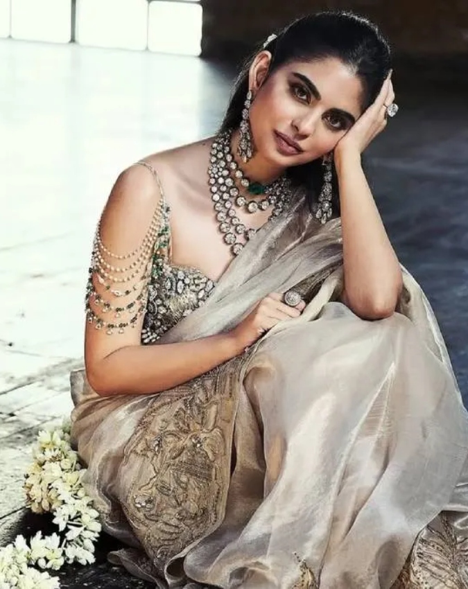 Isha Ambani-1-2-3