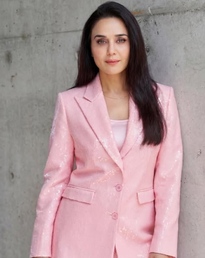 Preity zinta-1-2-3-4-5