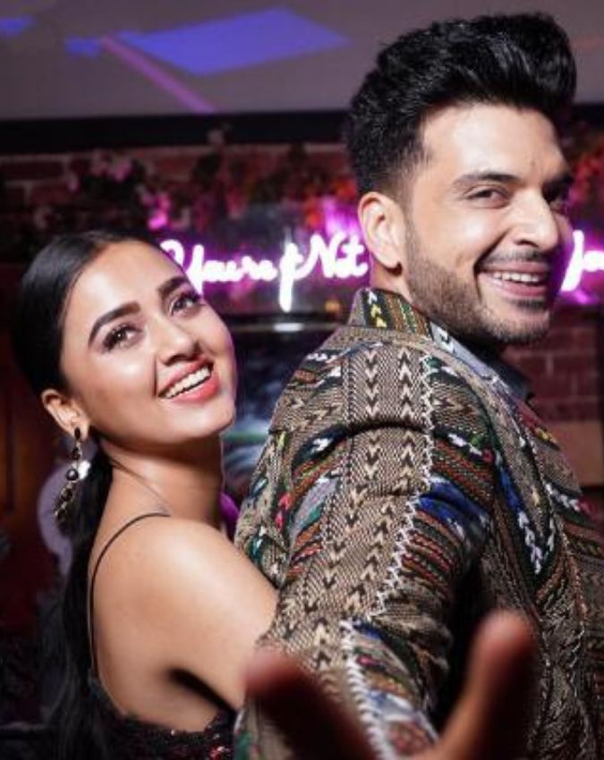 Karan Kundrra Tejasswi Prakash-1-2-3-4-5-6