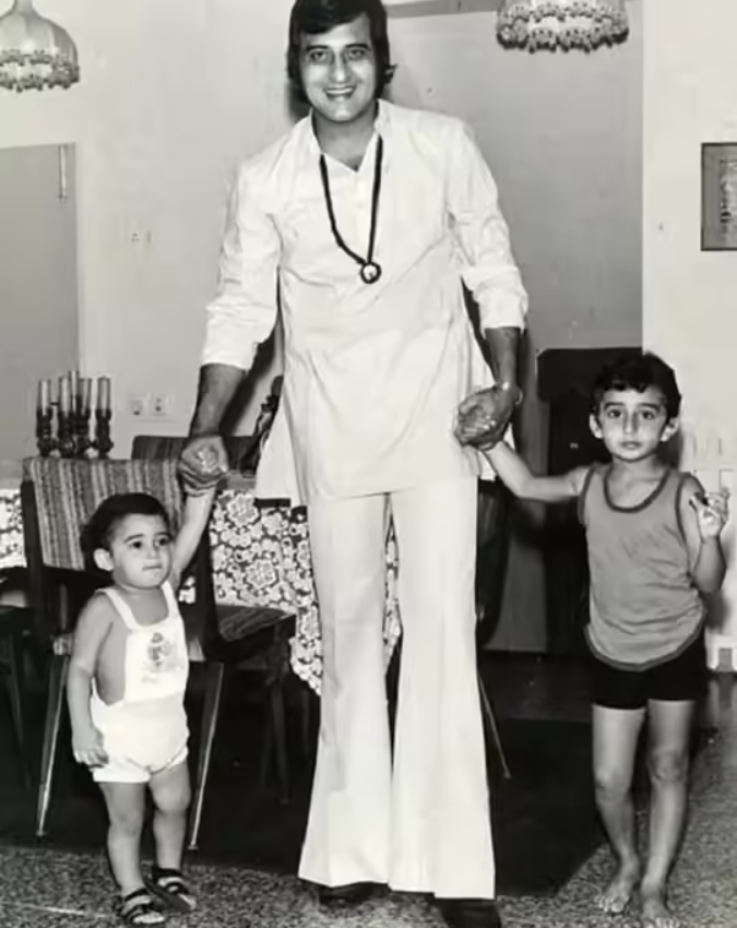 Akshaye Khanna-1-2