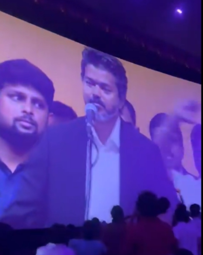 Karuppu-Thalapathy Vijay-1-2