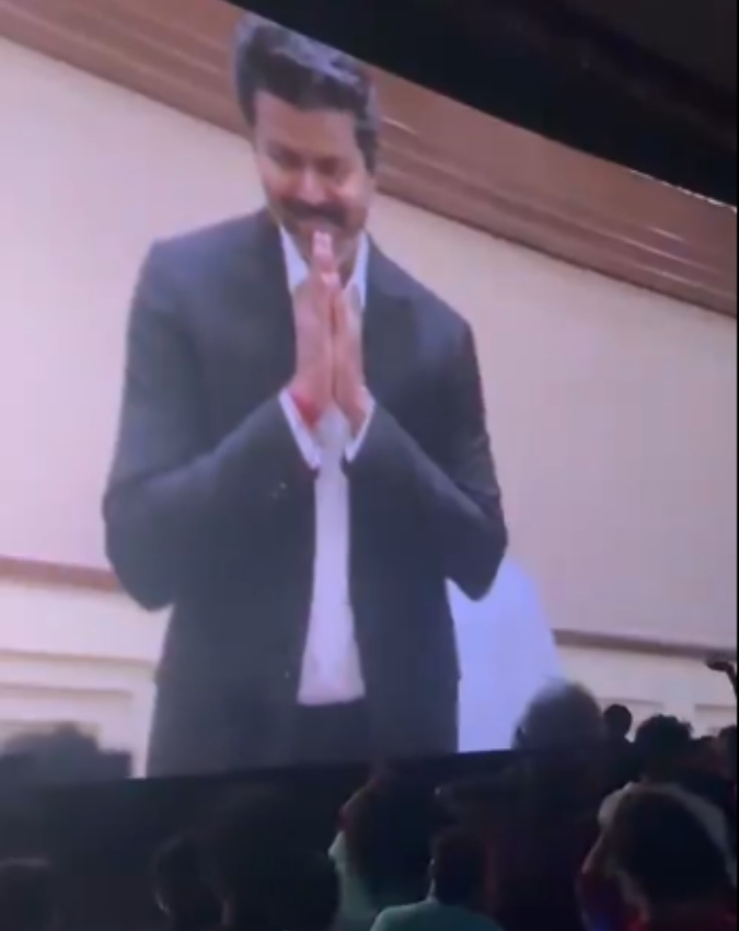 Karuppu-Thalapathy Vijay-1-2-3