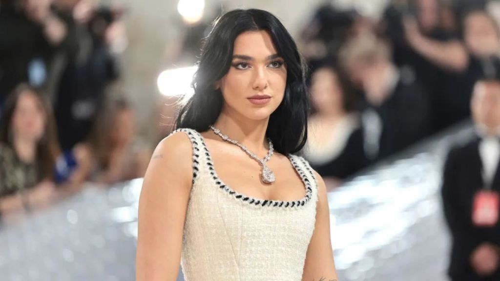 Dua Lipa