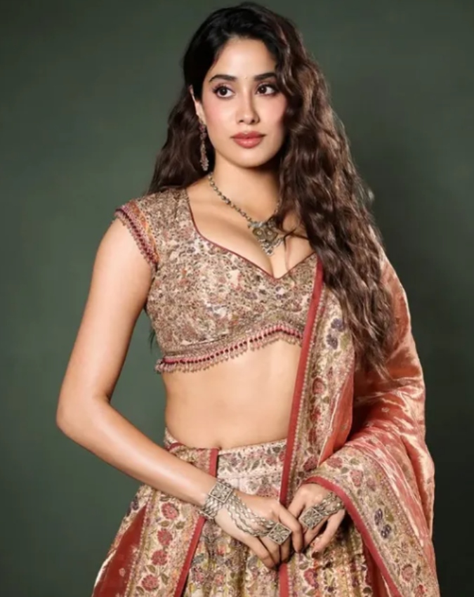 Janhvi Kapoor In Peddi-1-2-3