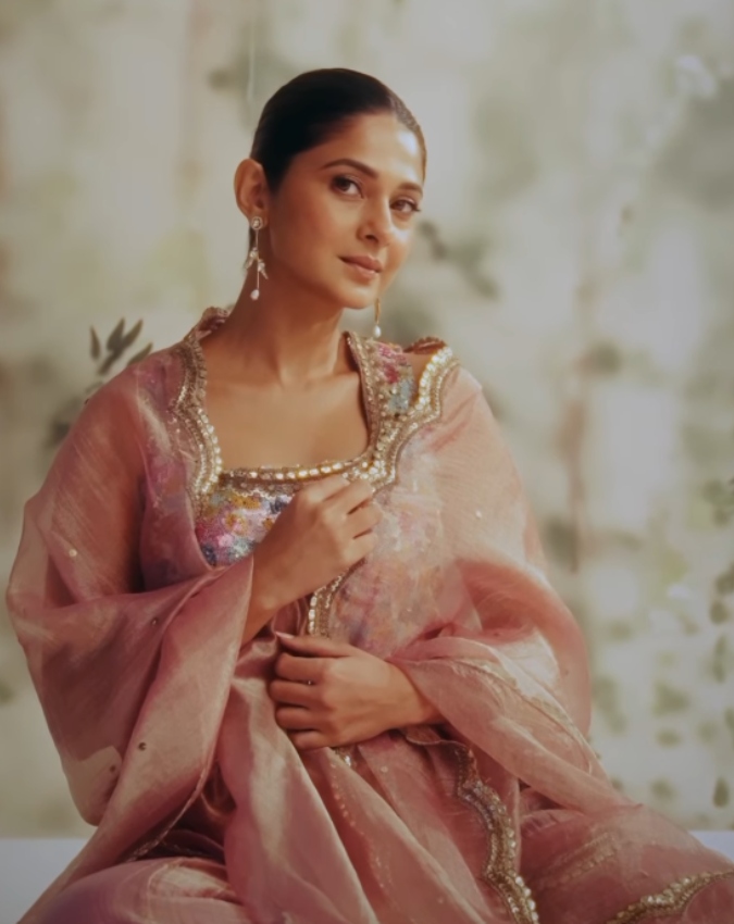 Jennifer Winget-1-2-3-4-5
