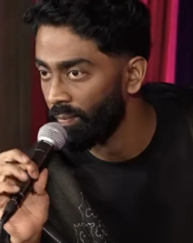 munawar faruqui-Pranit More-1-2