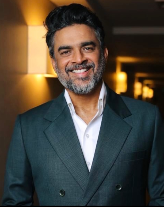 R madhavan-1-2-3-4