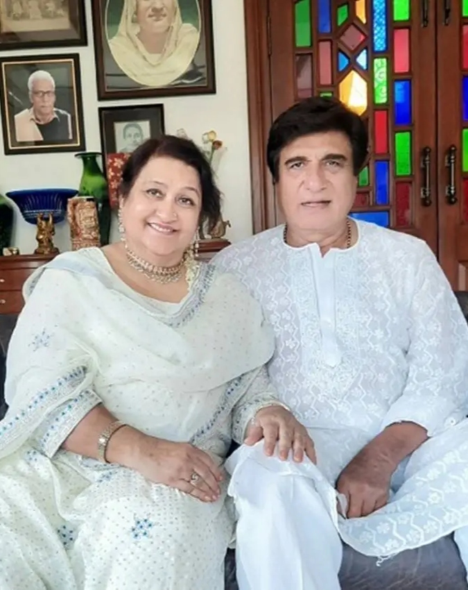 Raj Babbar-1-2-3-4-5