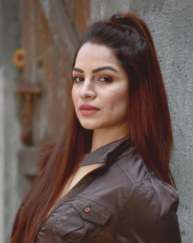 Kumkum Bhagya Actress Shikha Singh-1-2-3-4-5