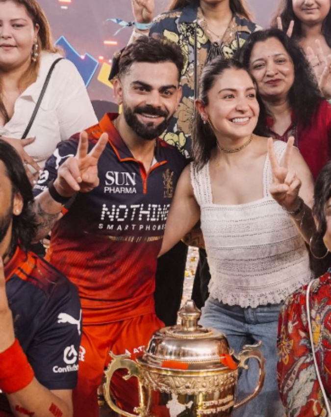 Anushka Sharma-Virat Kohli-1-2-3-4-5