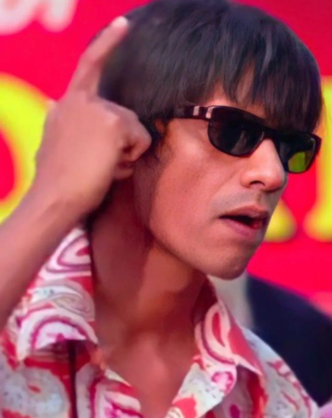VIJAY RAAZ-1-2-3-4