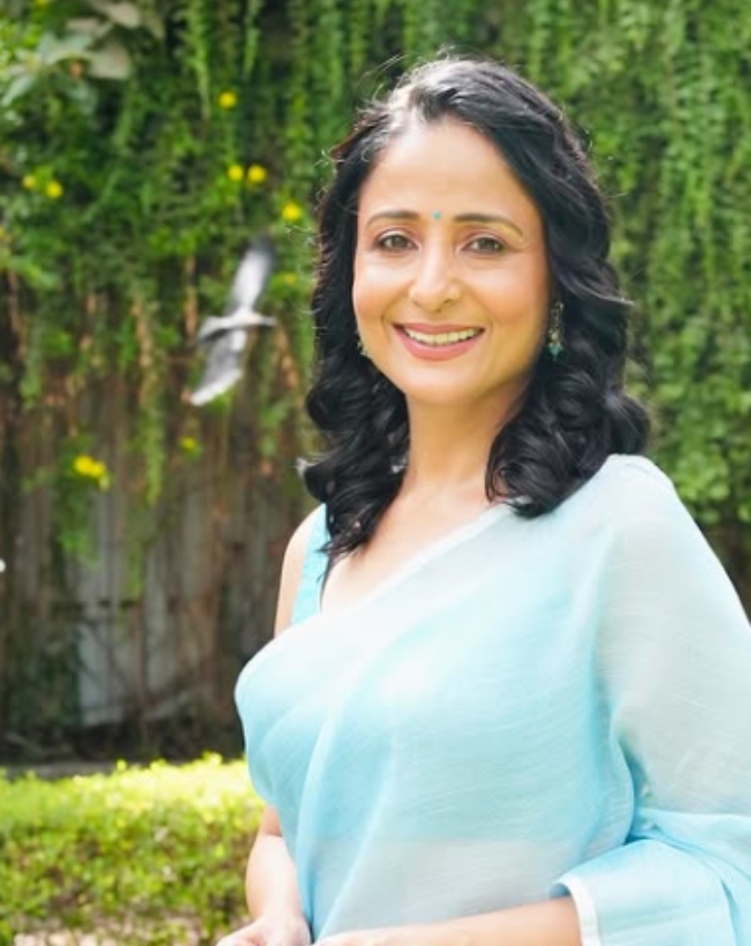 Lata Sabharwal-1-2-3-4-5
