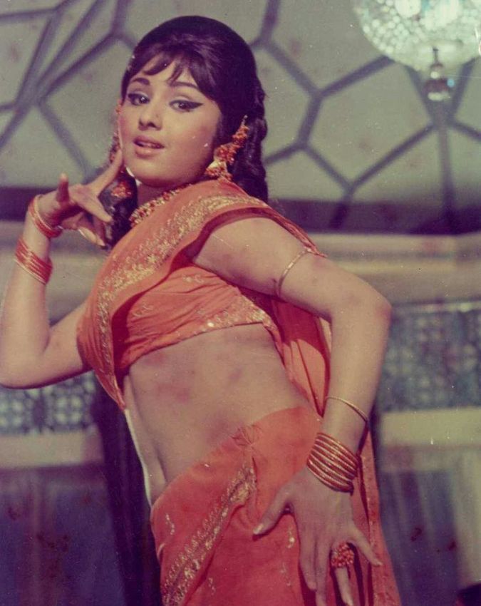 Leena Chandavarkar-1-2-3-4