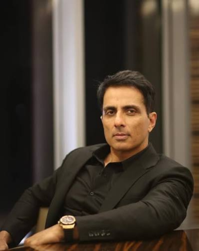 Sonu Nigam-Sonu Sood-1-2