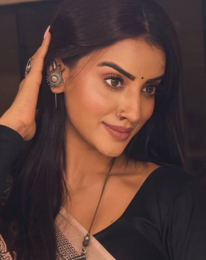 Akshara Singh-1-2