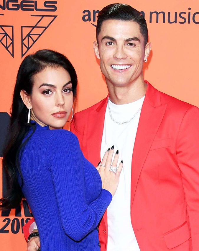 Cristiano Ronaldo marries Georgina Rodriguez in private ceremony-1-2-3