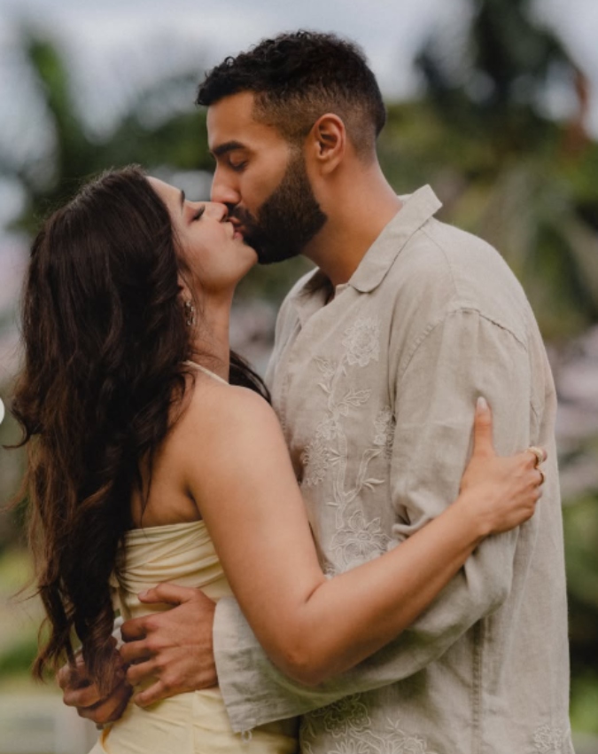 Jiya Shankar-Karan-1-2-3-4-5