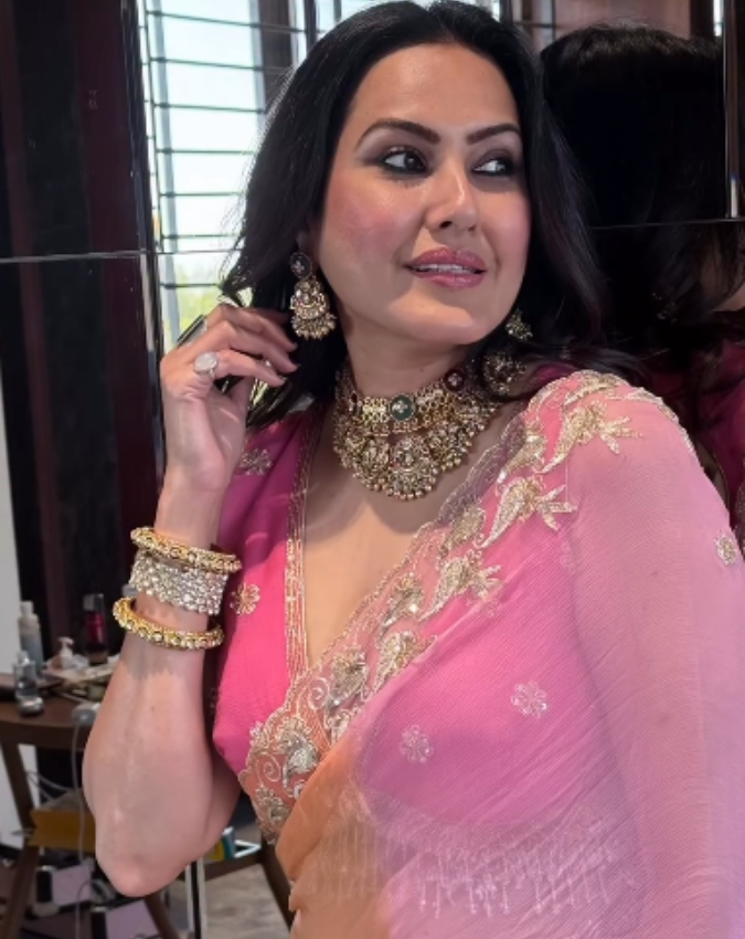 Kamya Punjabi-1-2-3-4-5-6-7