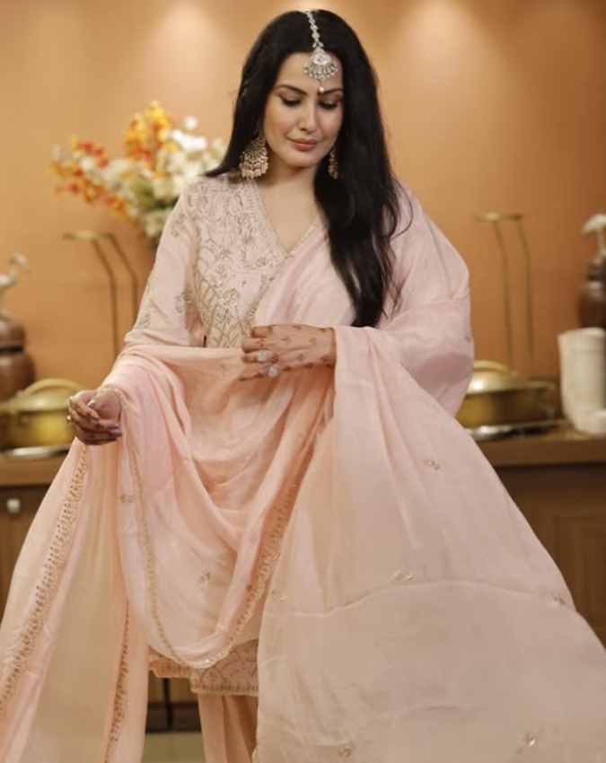 Kamya Punjabi-1-2