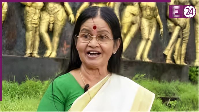savitri sreedharan passes away